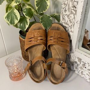 Easy Spirit Brown Leather Heel Sandal